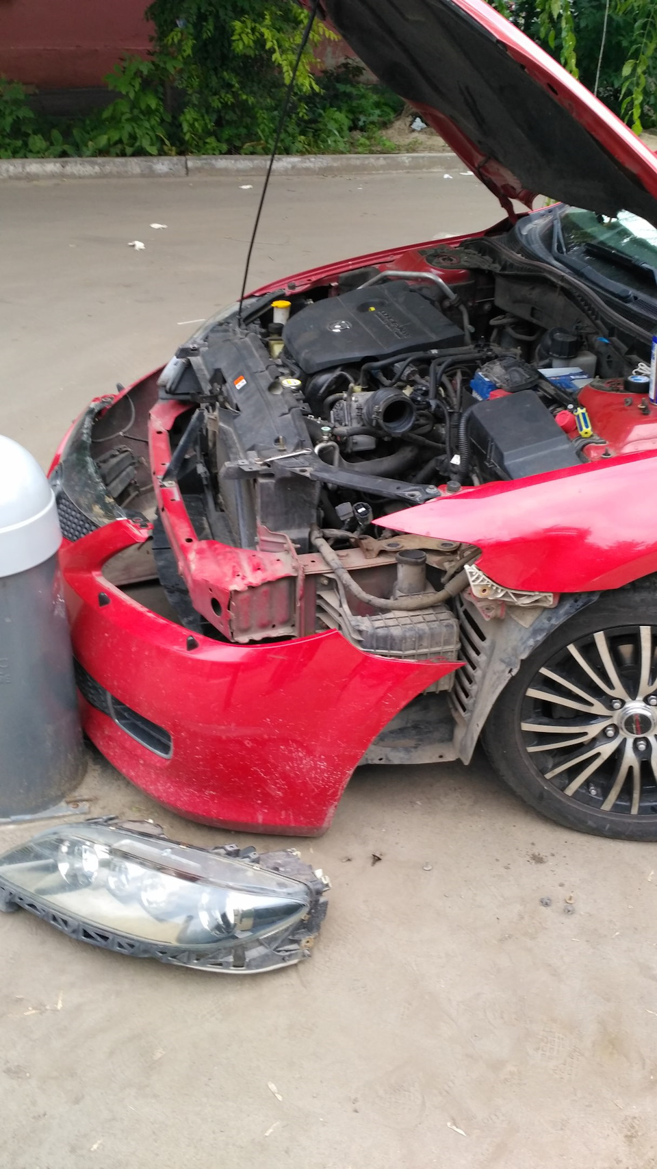 Поменять светодиод в габаритах? Легко! — Mazda 6 (1G) GG, 2 л, 2006 ...