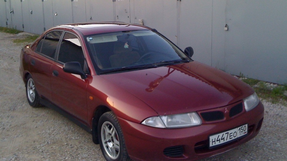 mitsubishi carisma 1.8 отзывы