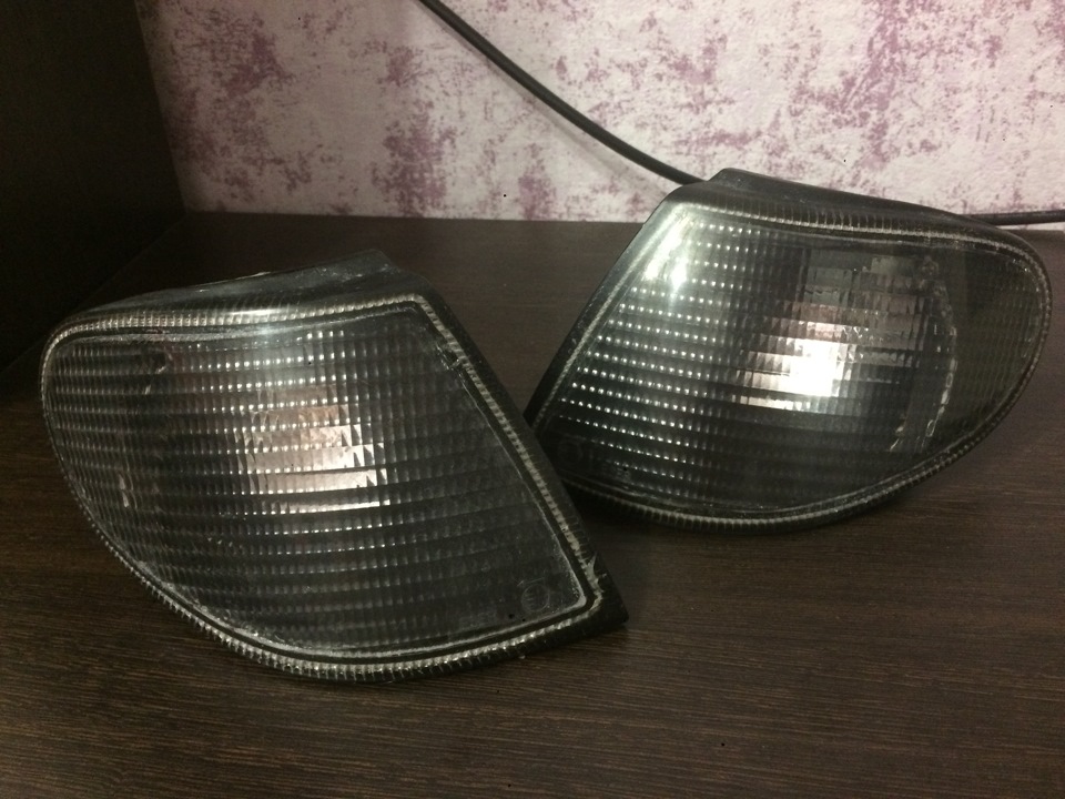 фары поворотники ваз 2114. черный поворотник. черные фары ваз 2114. повторитель поворотника. черный поворотник.