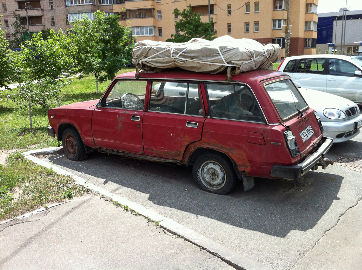 Заброшенные машины ВАЗ Нива 1990