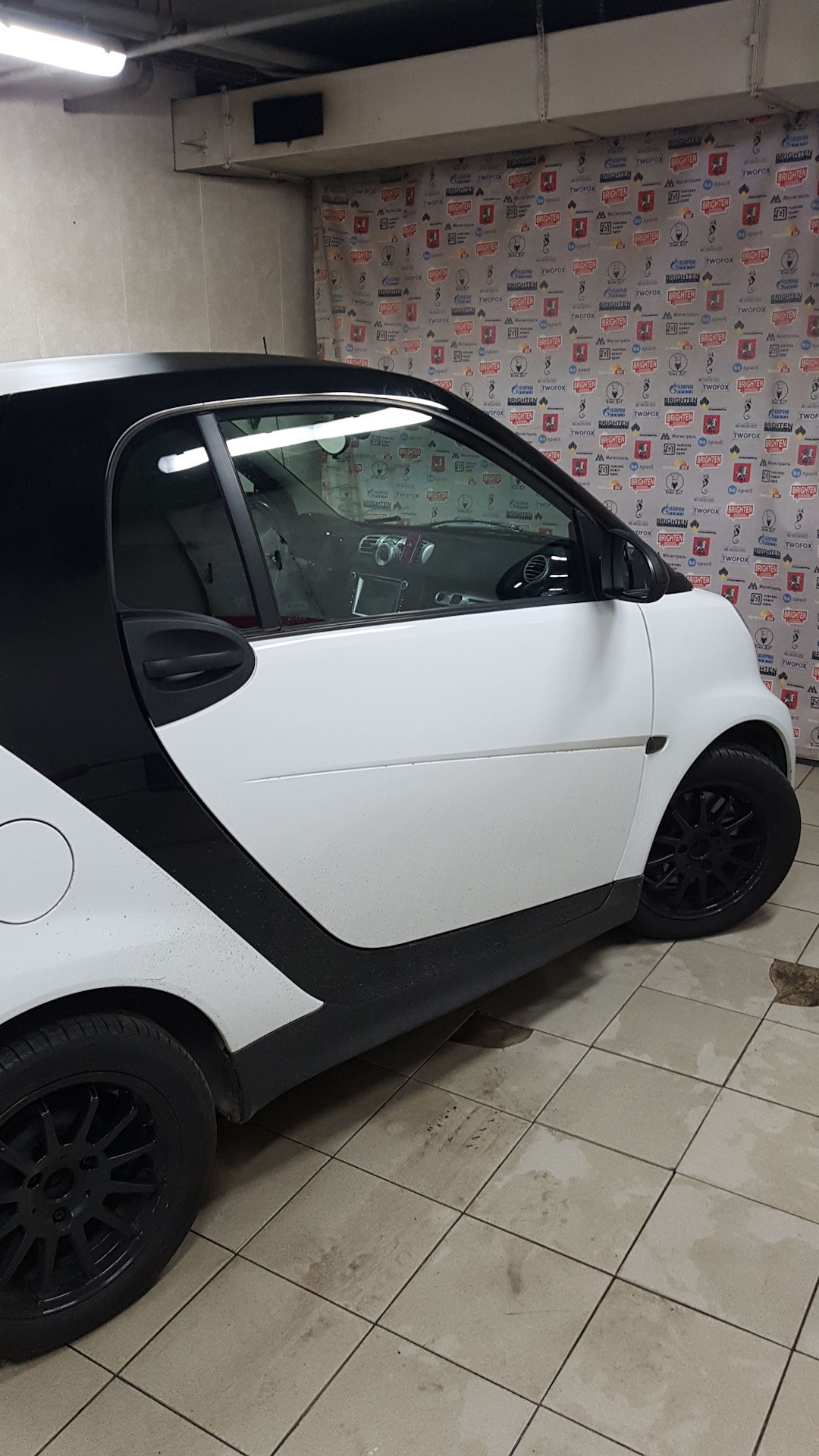 Черное зеркало. Жидкое стекло и Полировка. — Smart fortwo (2G), 1 л ...