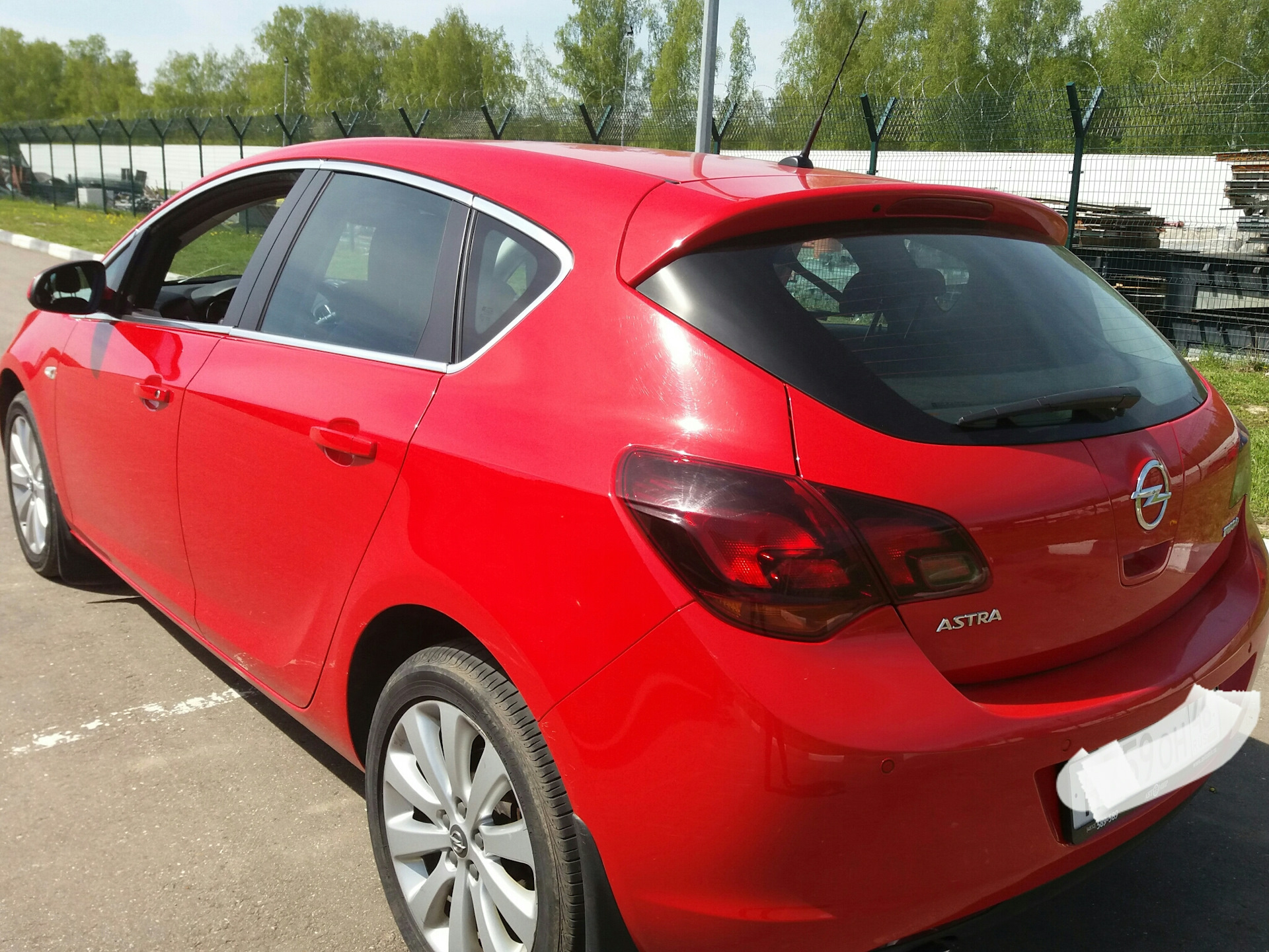 Opel Astra 2012