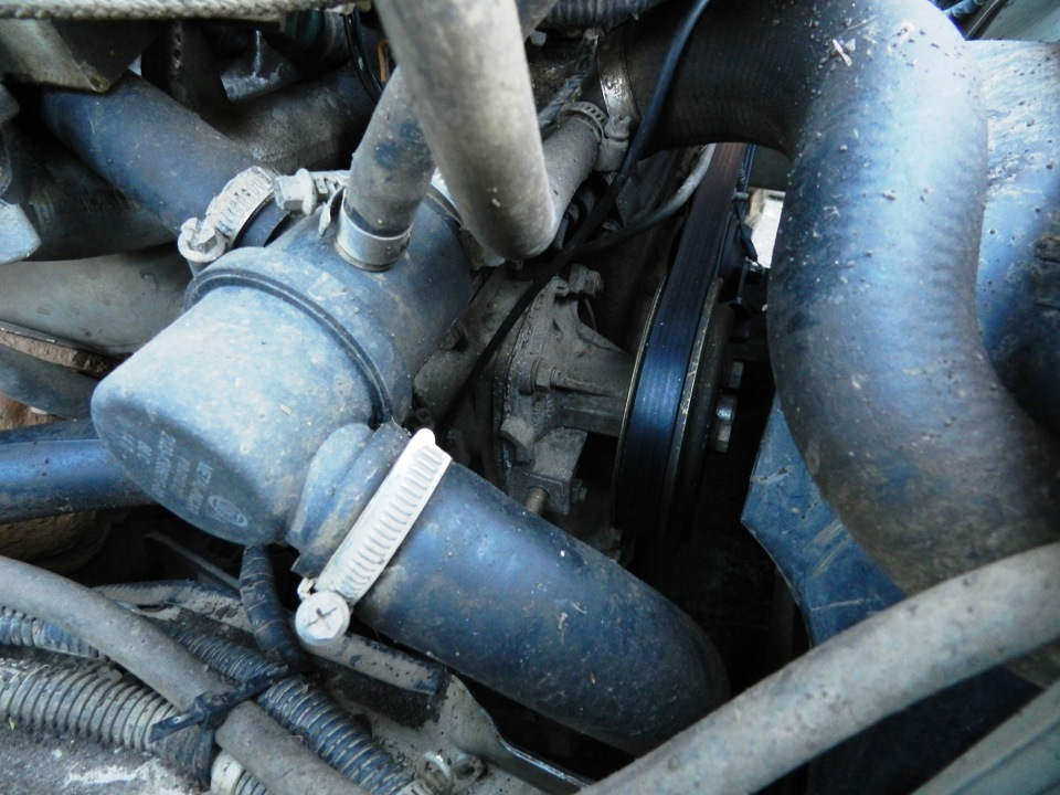 Замена очередной железяки — Chevrolet Niva (1G), 1,7 л, 2004 года ...