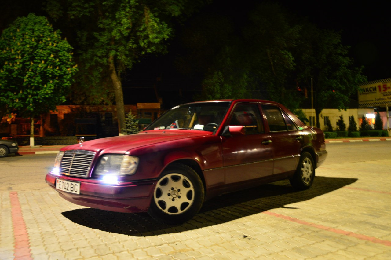 на лифте — Mercedes-Benz E-class (W124), 2 л, 1993 года | визит на ...