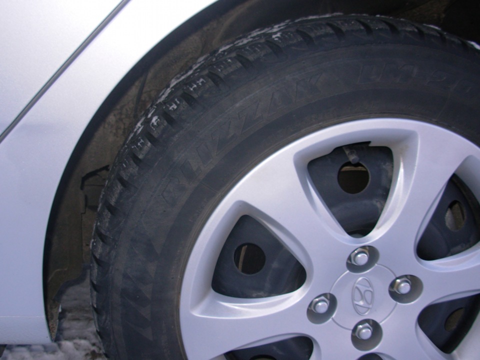 Зимние шины — Hyundai Accent (4G), 1,6 л, 2011 года | шины | DRIVE2