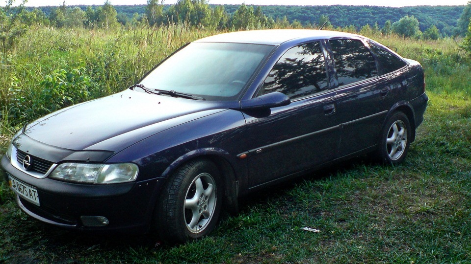 Опель вектра б 98 года. Opel Vectra 2.5. Опель Вектра 98 года. Опель Вектра 1.6 1998.
