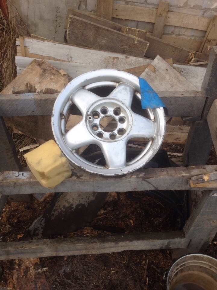 решил перекрасить диски — Volkswagen Golf Mk3, 1,8 л., 1996 года ...