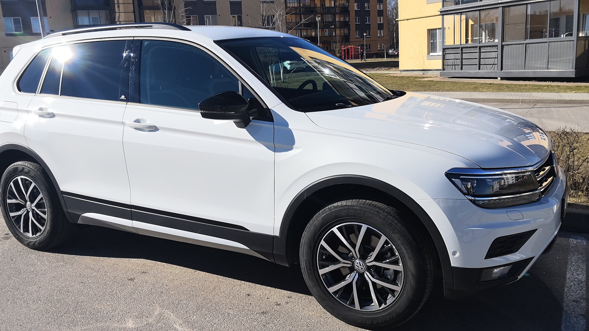 Volkswagen Tiguan (2G) 1.4 бензиновый 2018 | Off-Road 1.4DSG 4x4 на DRIVE2