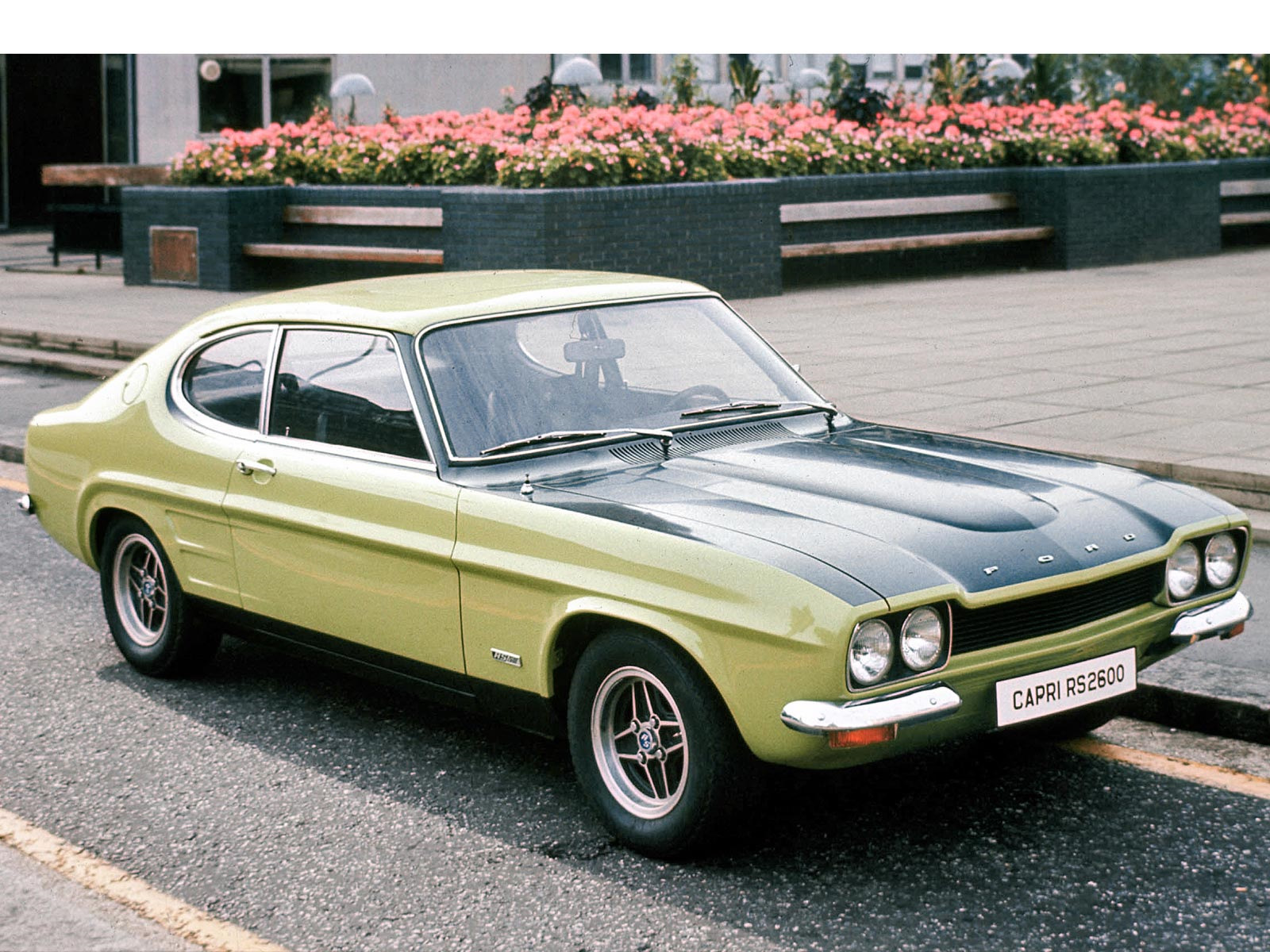 Оригинальный форд. Ford Capri 1969. Ford Capri RS 2600. Ford Capri 1970. Форд капри 1969.