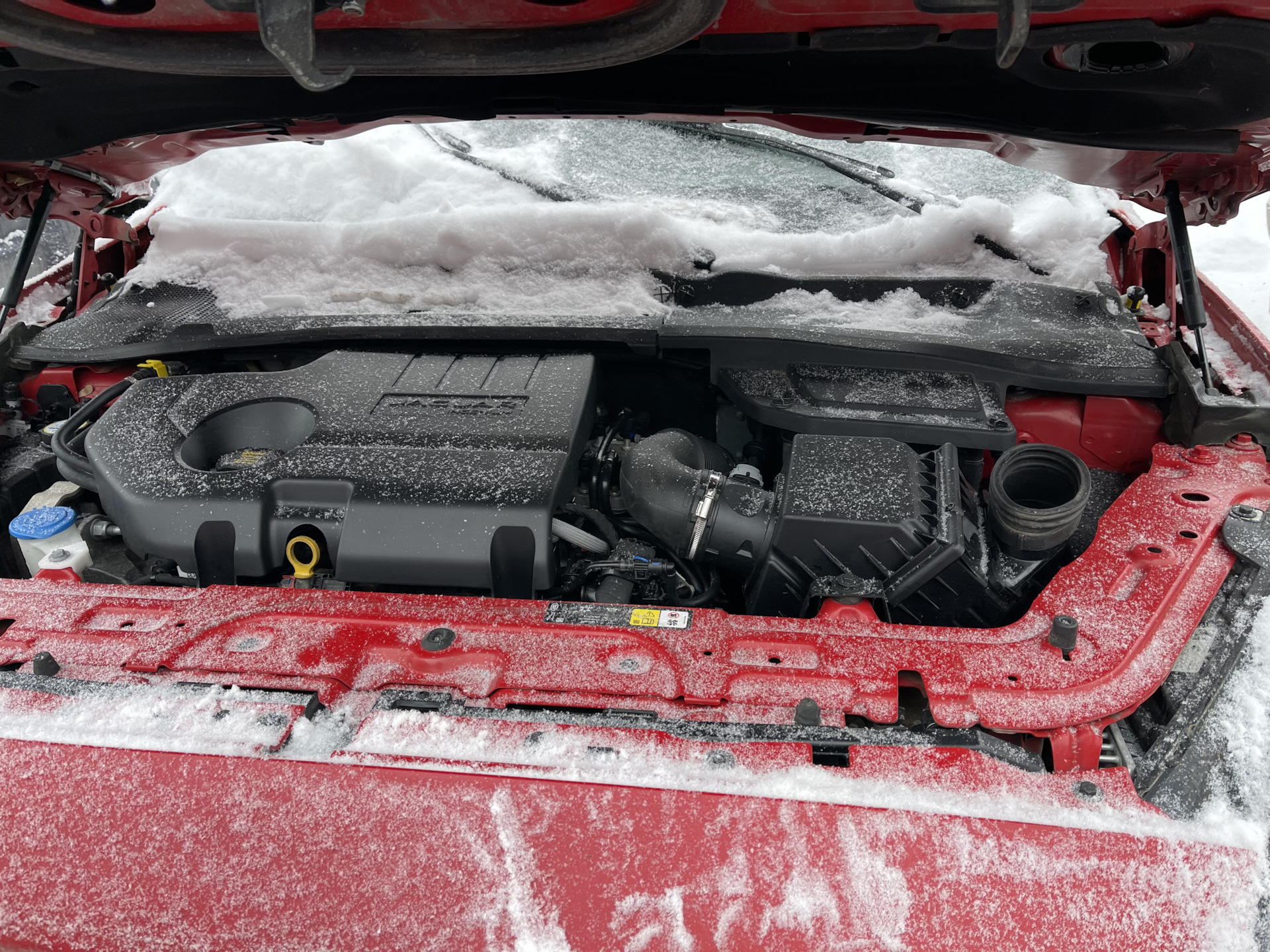 Как заменить аккумулятор на ягуар e pace