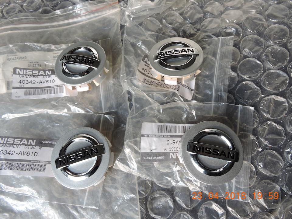 ЗАГЛУШКИ ЛИТЫХ ДИСКОВ на Nissan Note (1G), Nissan Note (2G), Nissan ...