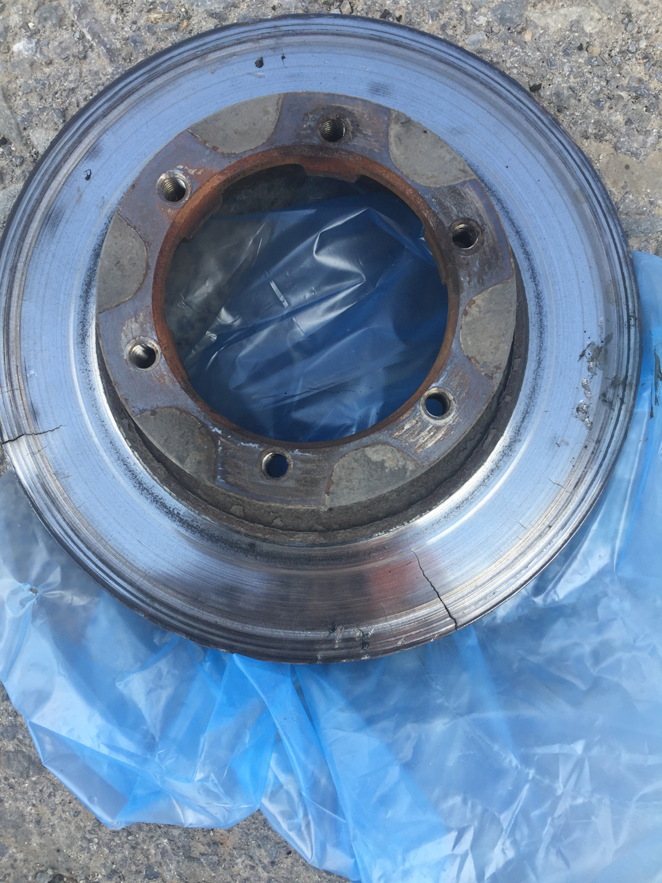 Замена тормозных дисков — ГАЗ Газель, 2,8 л, 2011 года | своими руками ...