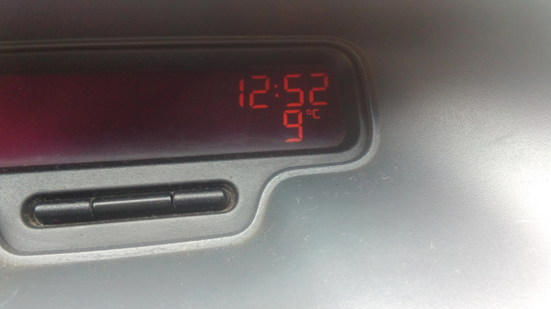 Датчик температуры за бортом — Renault Laguna I, 1,6 л., 1998 года ...