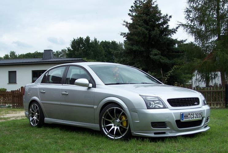 Opel Vectra 2004 Tuning