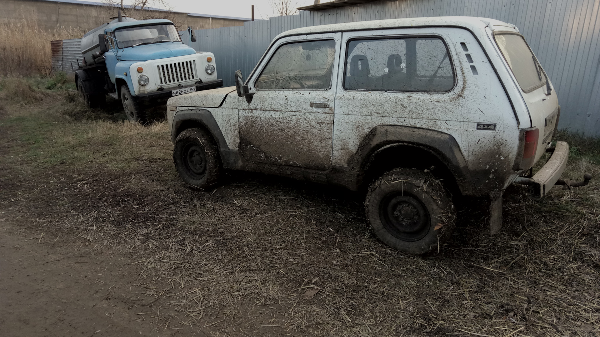 Lada 4x4 3D 1.6 бензиновый 1981 | глиномес на DRIVE2