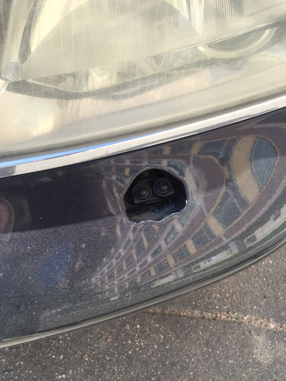 Как поменять заглушку омывателя фар? — Audi A6 (C5), 2,7 л, 2001 года ...