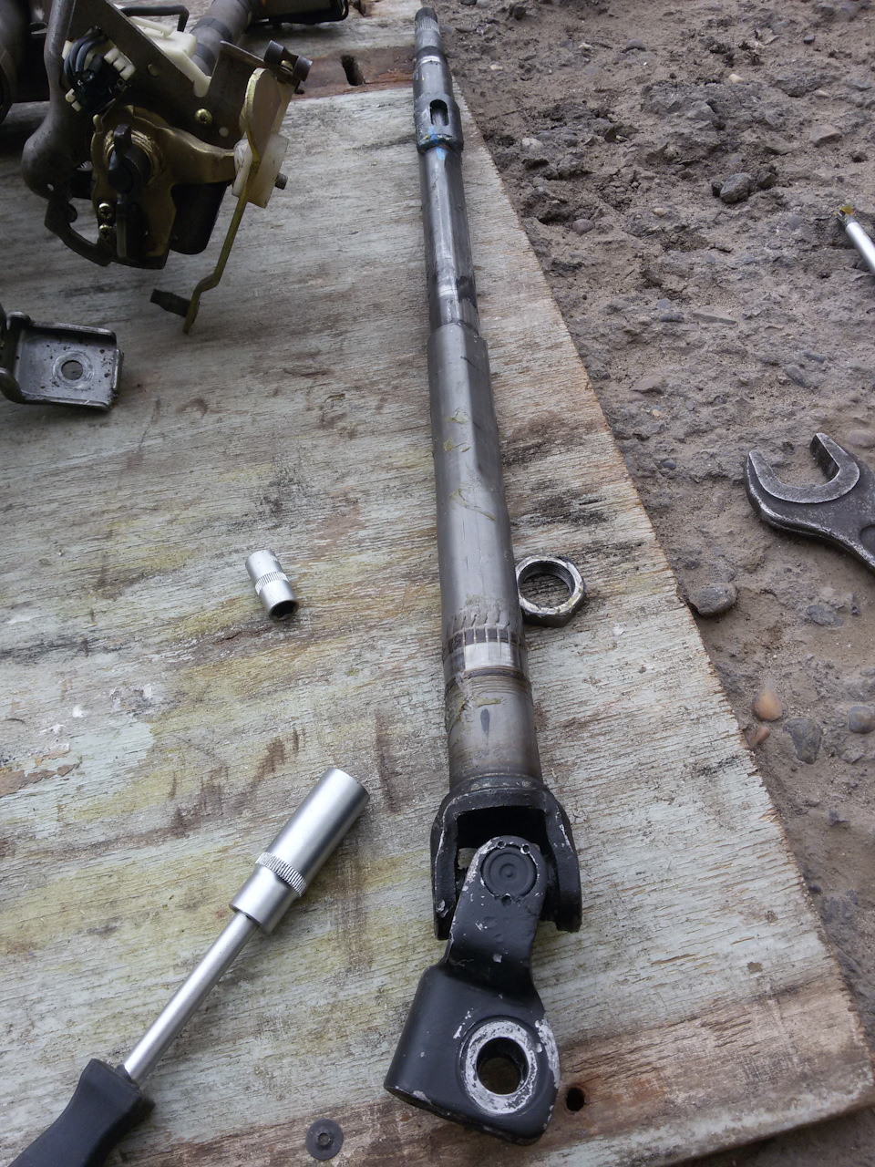 Фото в бортжурнале Nissan R'nessa