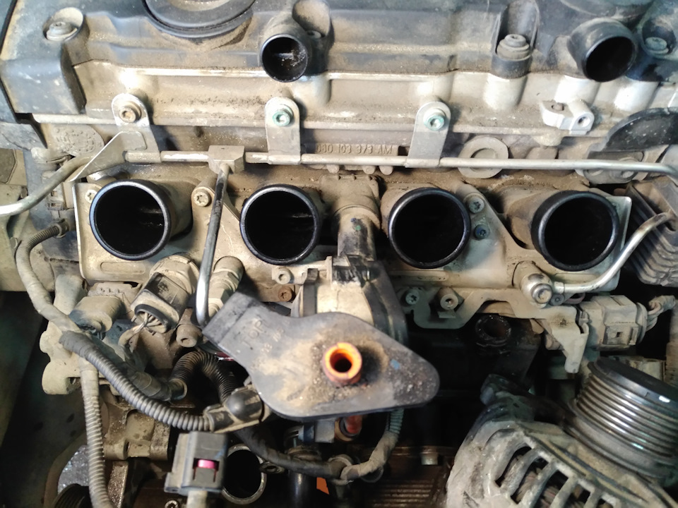 замена термостата и ОЖ — Volkswagen Jetta V, 2 л, 2006 года | своими ...