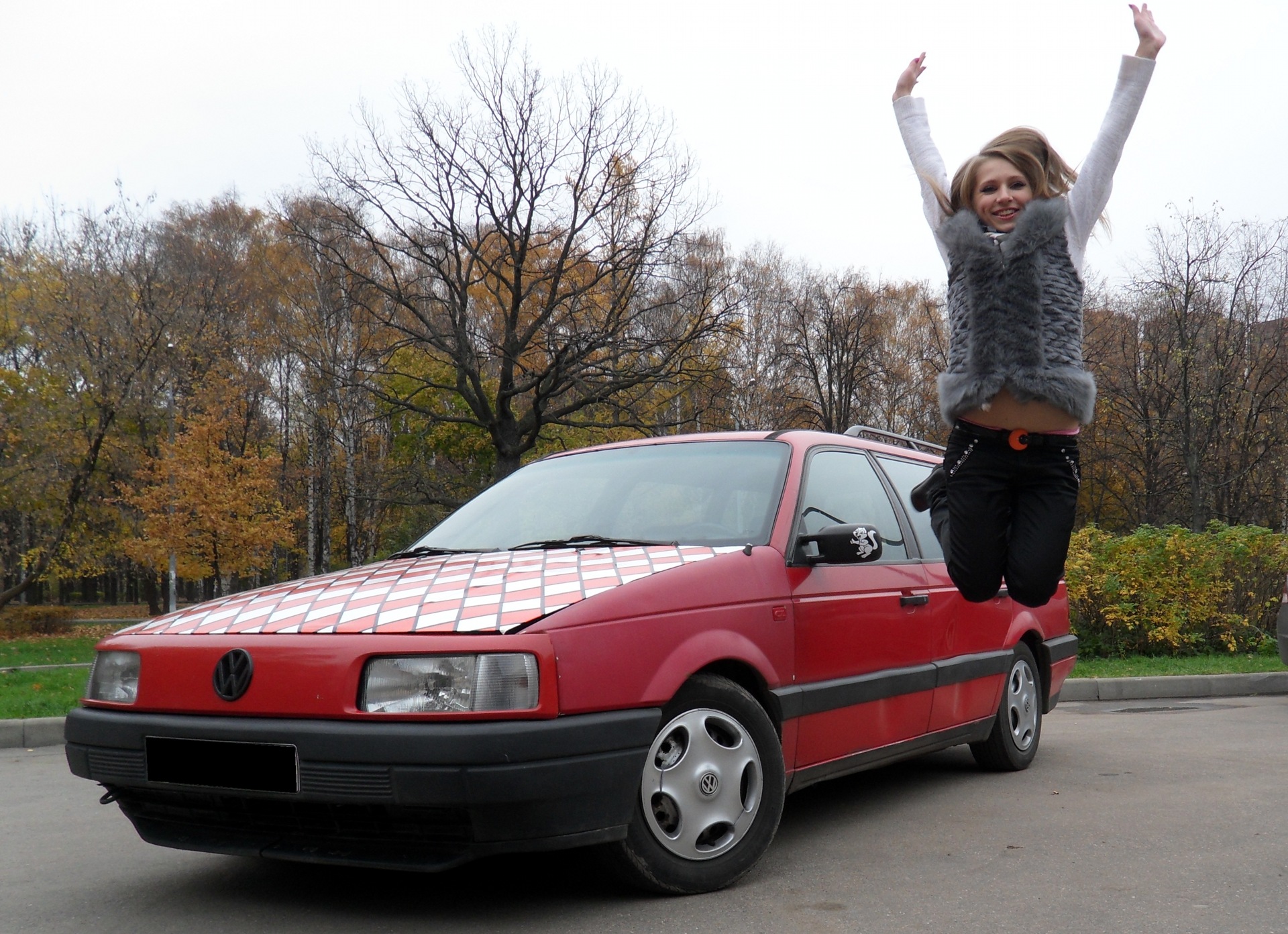 Машину фольксваген пассат б3. VW Passat b3 красный. Фольксваген Пассат б3 красный. Пассат б3 универсал красный. Volkswagen Passat b3 седан.