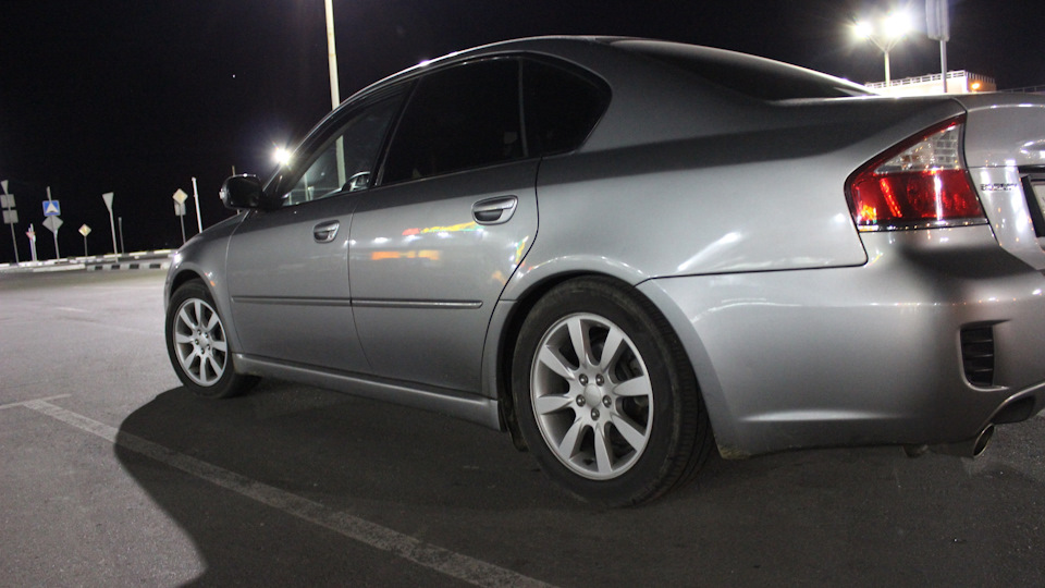 Subaru Legacy 2.0 190 л.с.