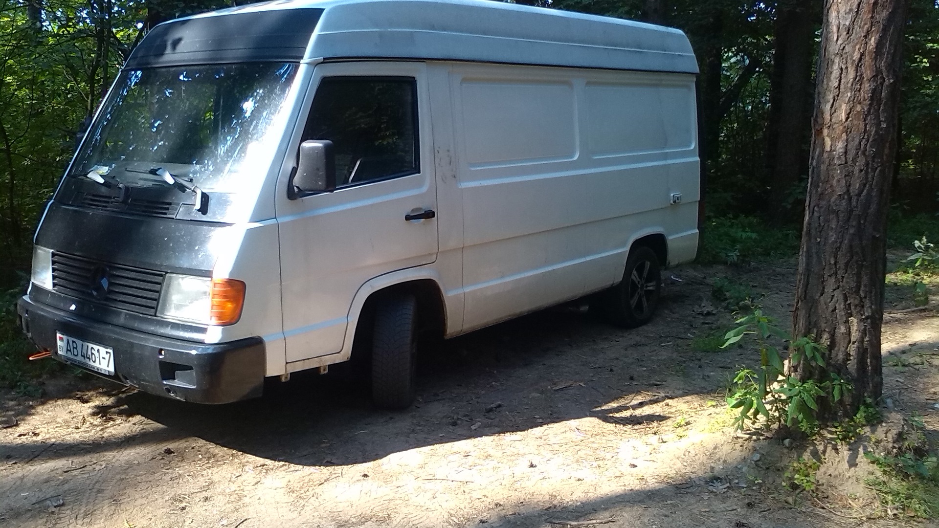 Mercedes MB 100 кемпер