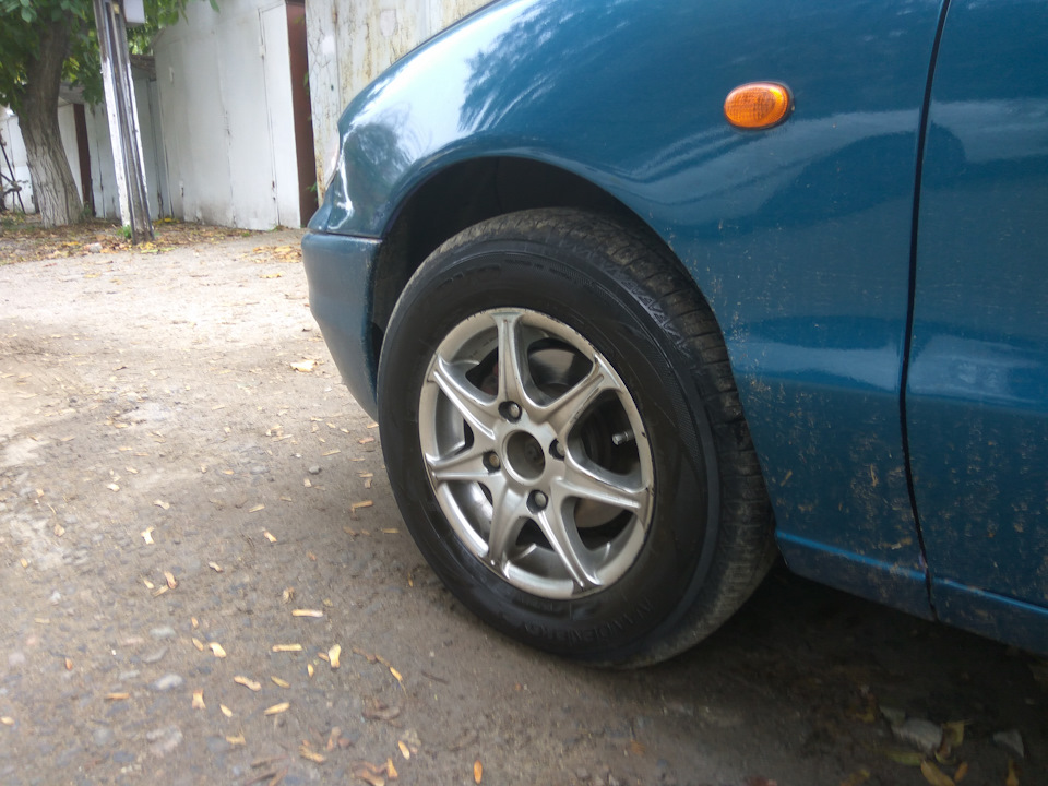 Самодельный чернитель шин — Hyundai Accent (1G), 1,5 л, 1995 года ...