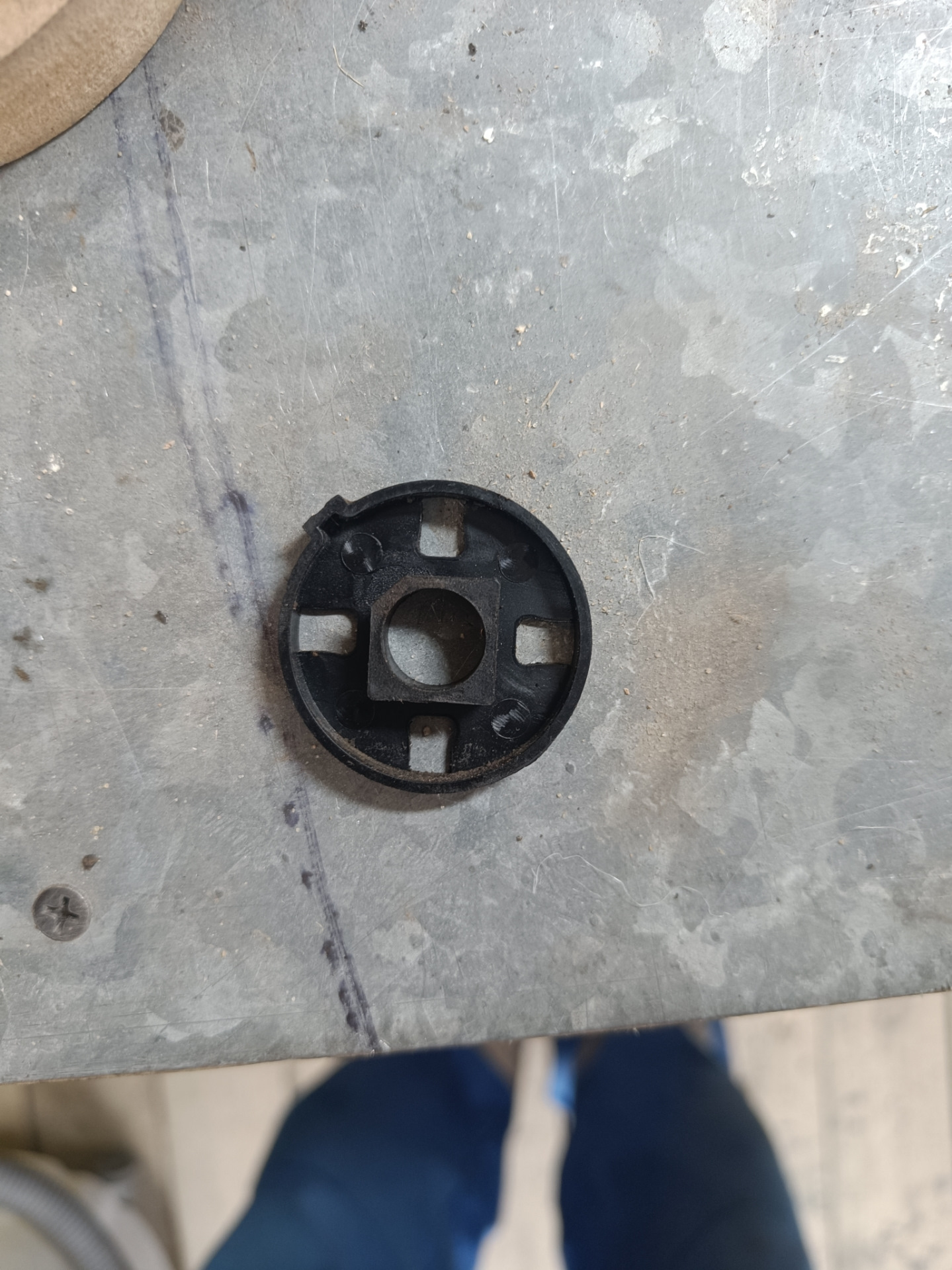 Первая запись после покупки, перенос розетки фаркопа — Jeep Grand ...