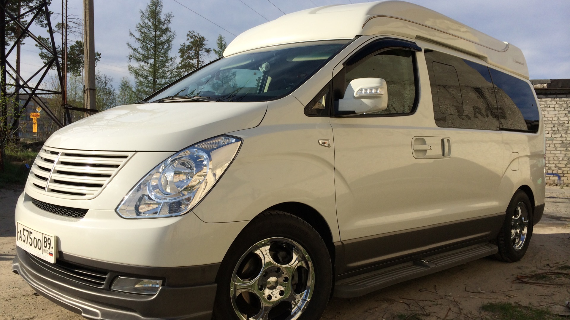 Hyundai H-1 (2G) 2.5 дизельный 2010 | Grand Starex Limousine на DRIVE2