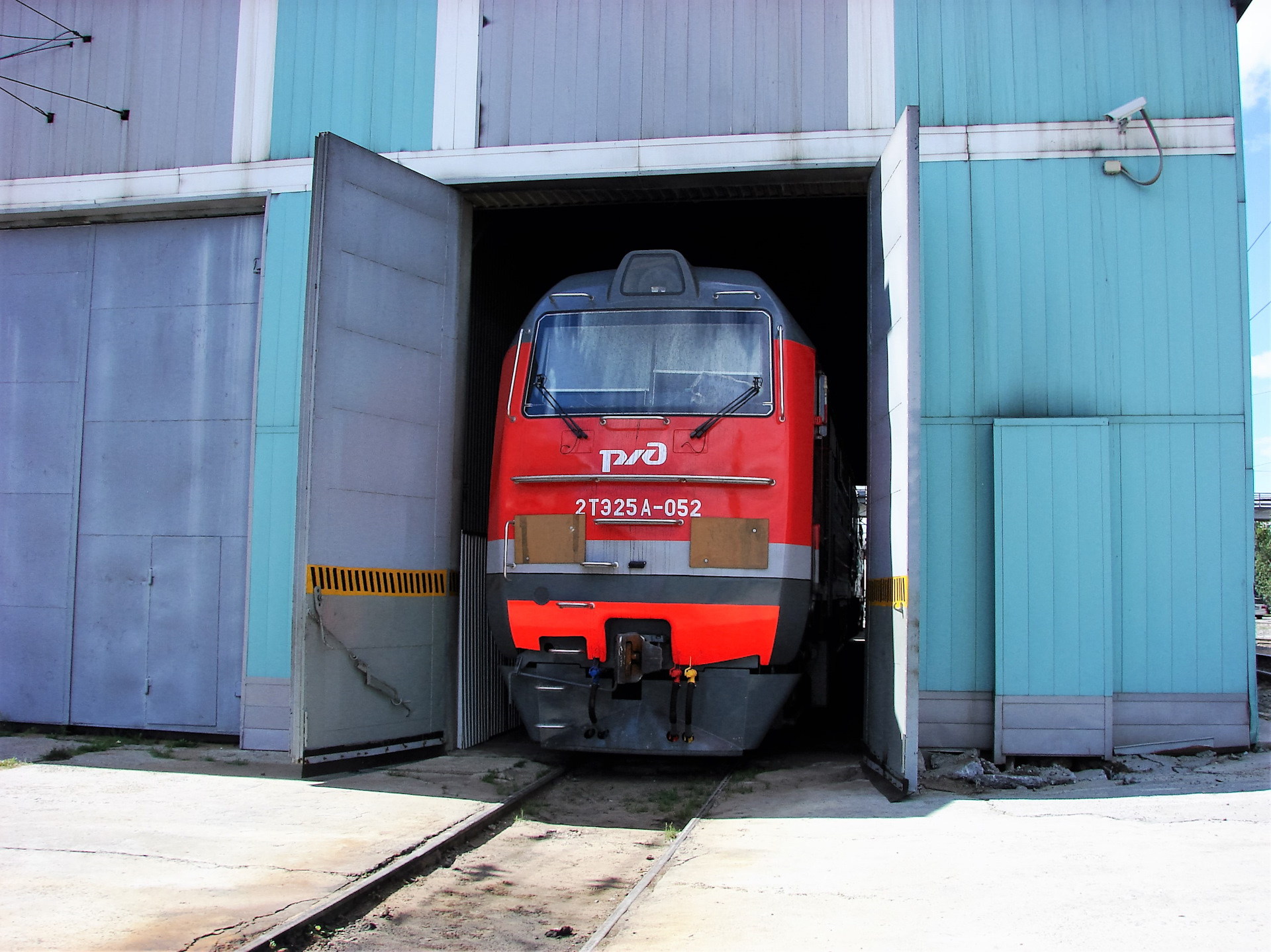 Эксплуатационное локомотивное депо пенза. Сервисные локомотивные депо локотех. Вл80с в депо. Локомотивное депо тимашевск. Паровозное депо вологда.
