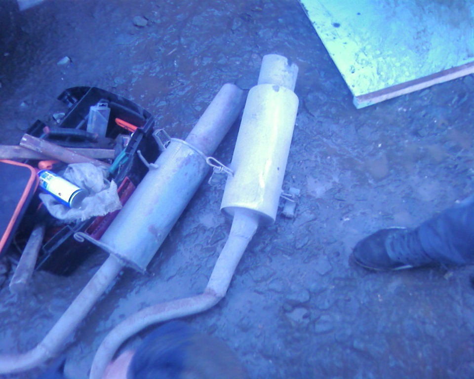 замена глушителя — Lada 21065, 1,6 л, 1997 года | аксессуары | DRIVE2