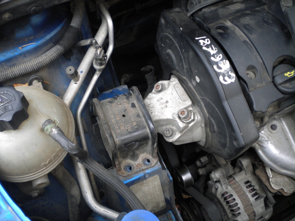 Подушки двигателя на Peugeot 307 [T5] (2000-2009) от 192 грн.
