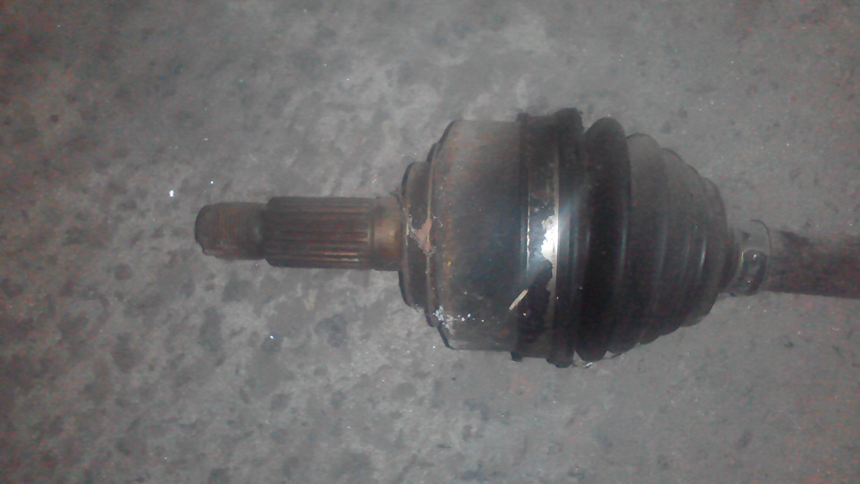 Отдам левая внешняя граната — Honda Fit (1G), 1,3 л, 2002 года ...