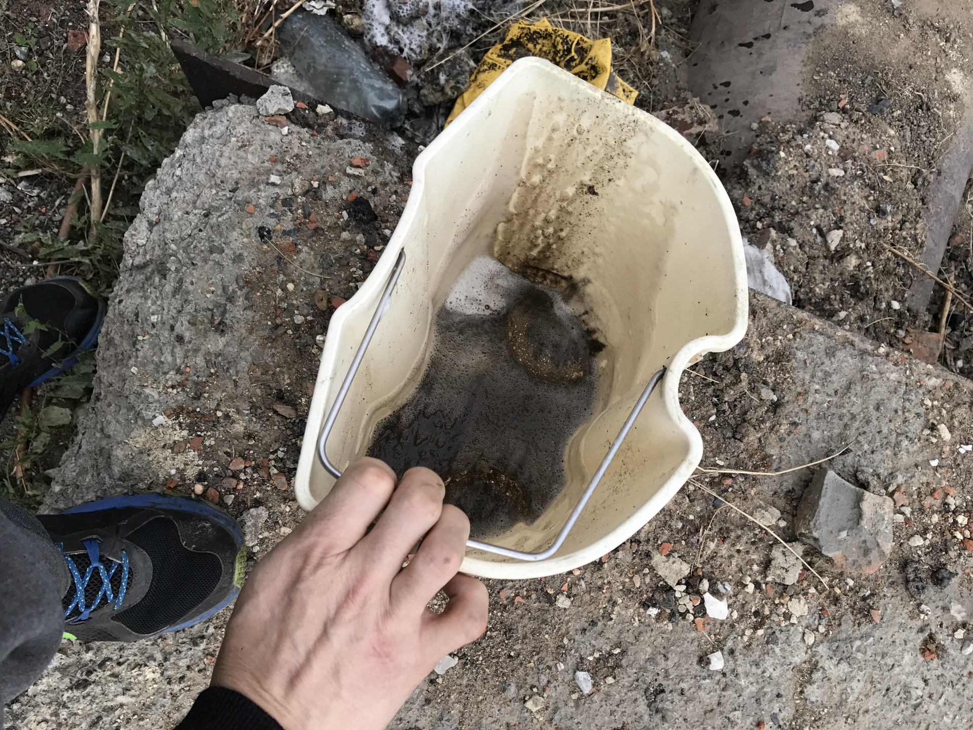 Чистка салона моющим пылесосом — Honda HR-V (1G), 1,5 л, 1999 года ...