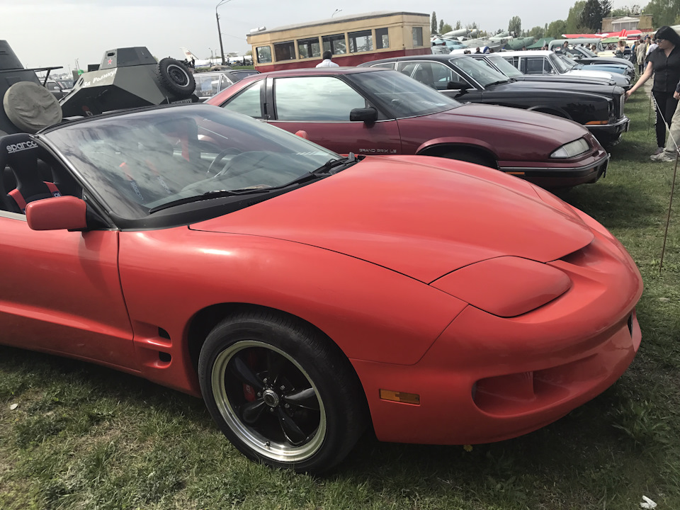 Фото в бортжурнале Pontiac Firebird (4G)