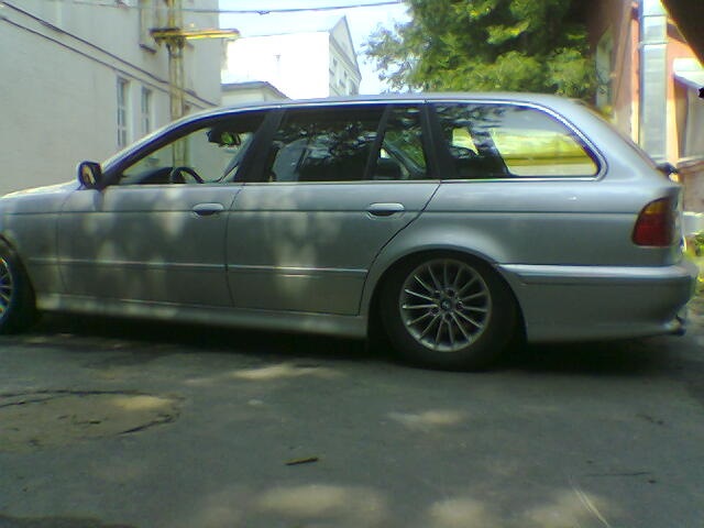 замена пневморессоры — BMW 5 series Touring (E39), 2,2 л, 2001 года ...