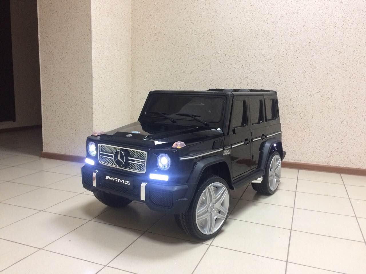 мерседес g class 2017. уаз хантер гелик.