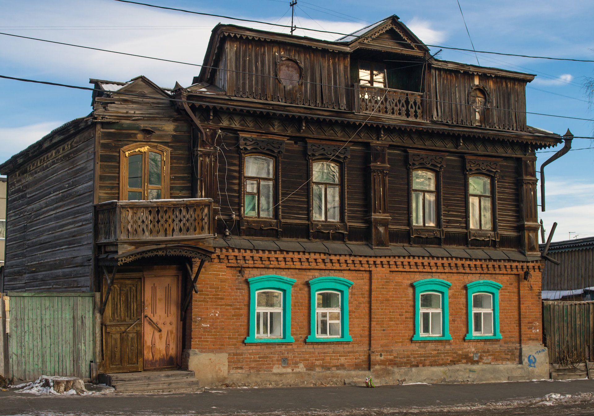 Дома курганской. Дом купца Смолина Курган. Исторические здания Кургана. Курган город улица Урицкого. Старый Курган, Курган.