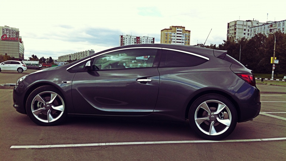 фото опель-астра gtc