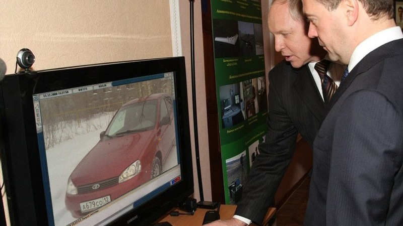 Установка разнодлинного выпускного коллектора Stinger — Lada Калина ...