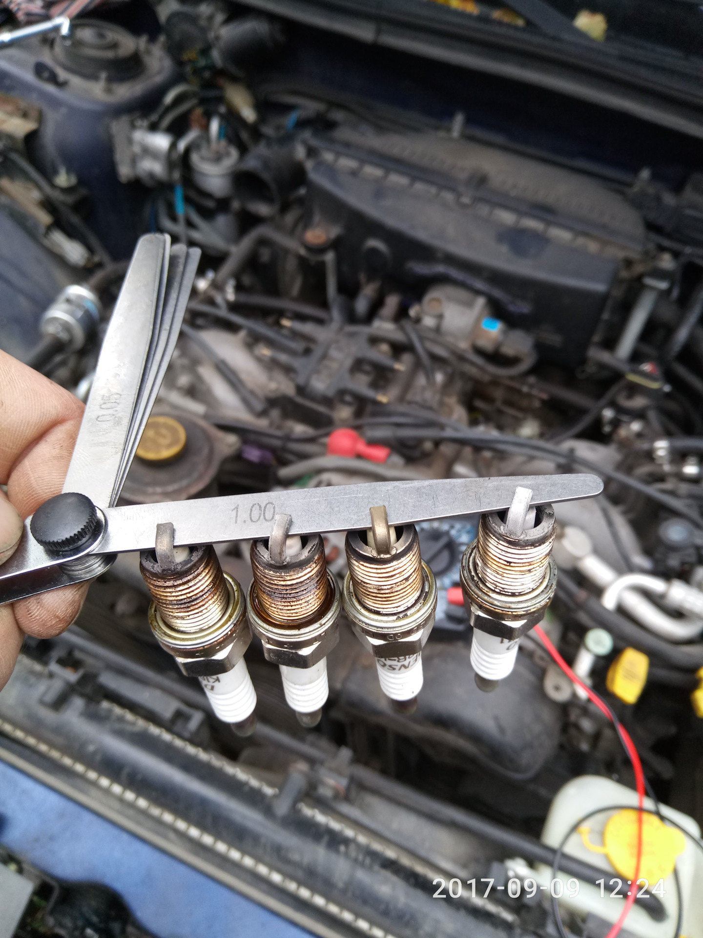 Замена свечей и высоковольтного провода. — Subaru Forester (SF), 2,5 л ...
