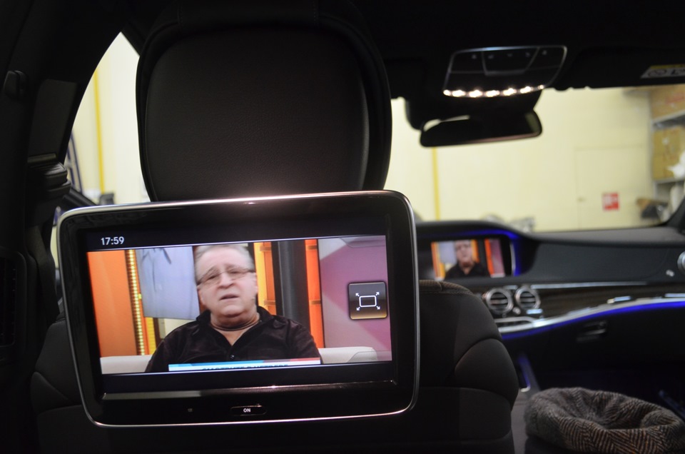 Установка цифрового телевидения в Mercedes W222 — autodop.club на DRIVE2