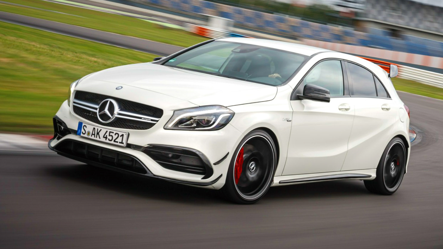 Mercedes Benz a45 AMG 2016