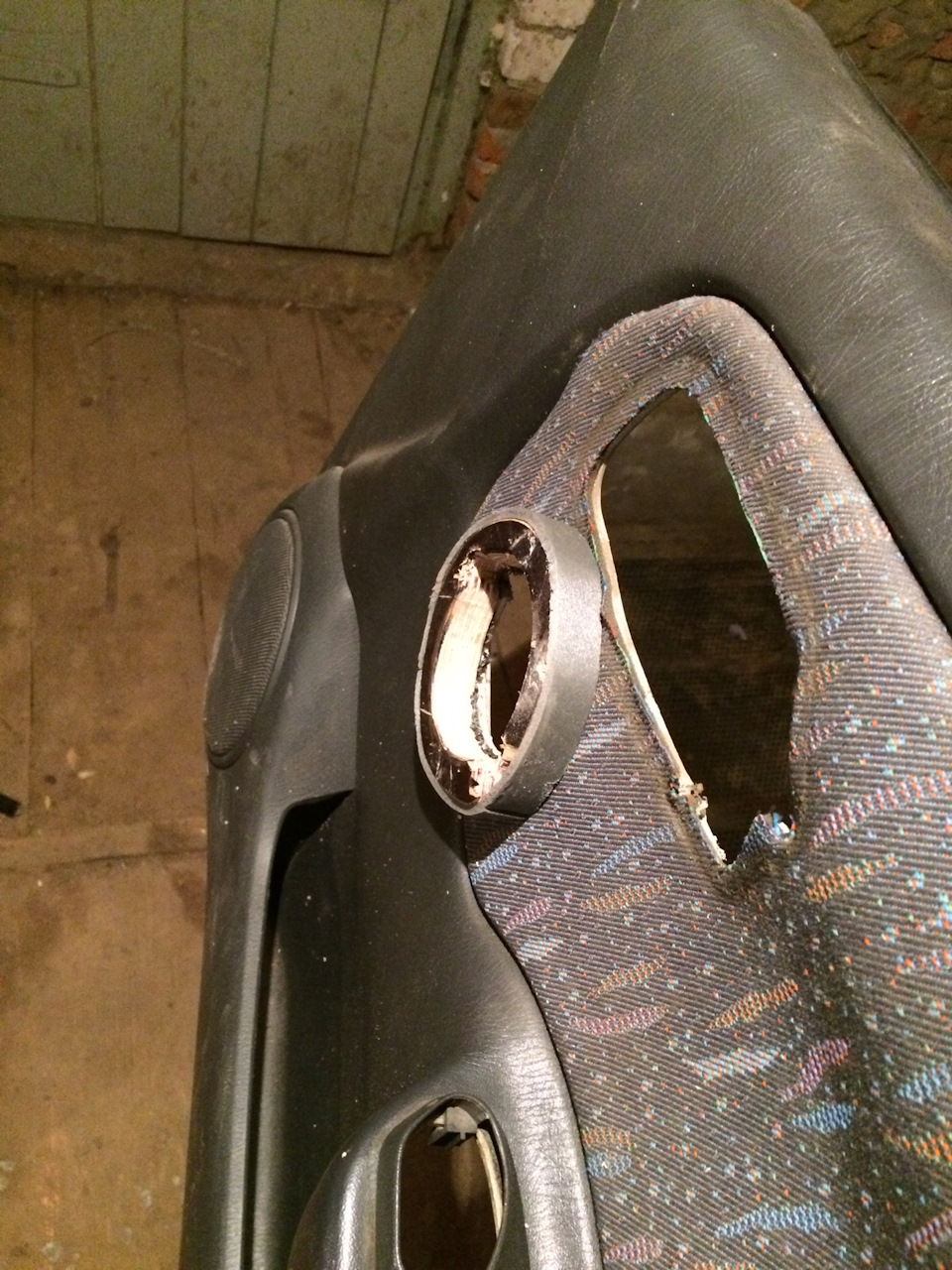 Подиумы для рупоров — Nissan Primera (P11), 1,6 л, 1997 года | автозвук ...