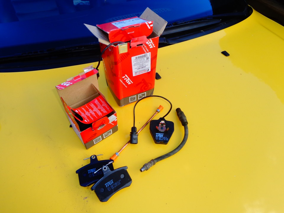 Колодки, суппорта и другое — Audi S4 (B5), 2,7 л, 1999 года | своими ...