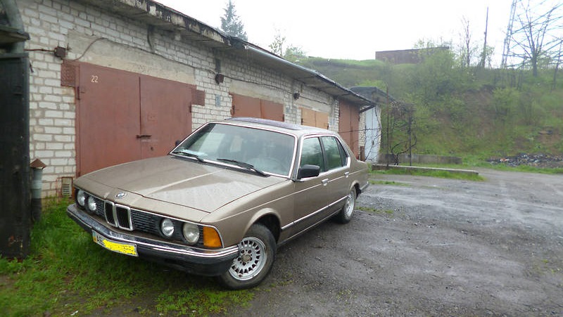 BMW 732