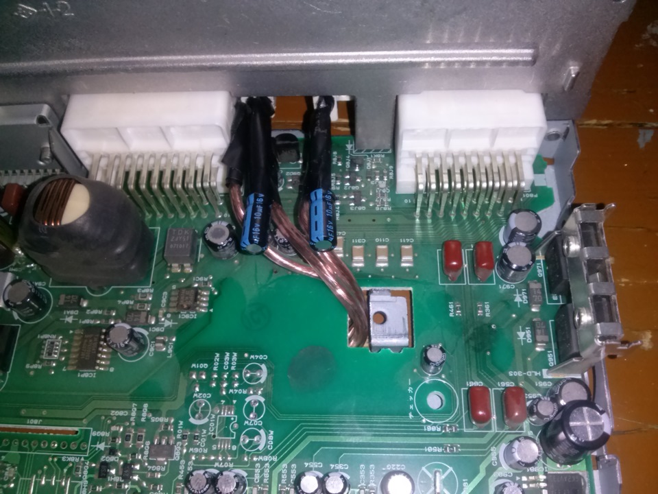 AUX, линейники, саб + размеры — Mitsubishi Lancer X, 2 л, 2008 года ...