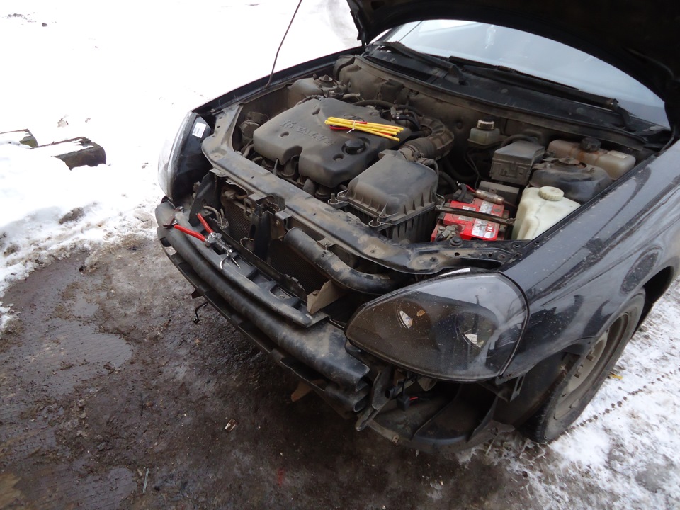 Подарок на 8 Марта! Ксенон в ПТФ) — Lada Приора седан, 1,6 л, 2010 года ...