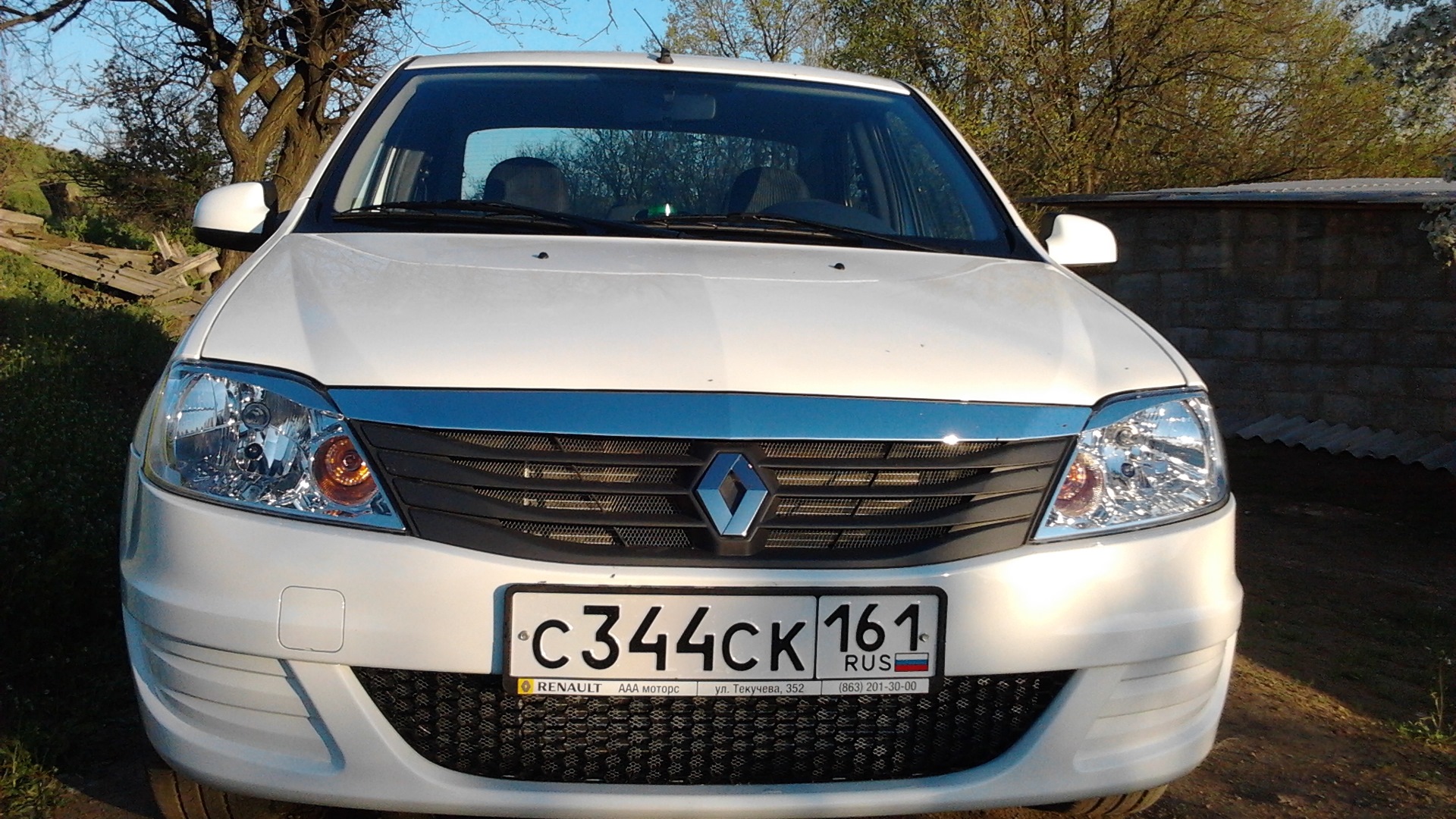 Renault Logan (1G) 1.4 бензиновый 2014 | 1.4 Expression на DRIVE2