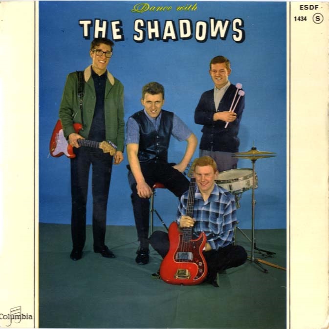 Фото shadow. "the shadows" && ( исполнитель | группа | музыка | music | band | artist ) && (фото | photo). Надпись из тени. Фото shadow. Azzat.