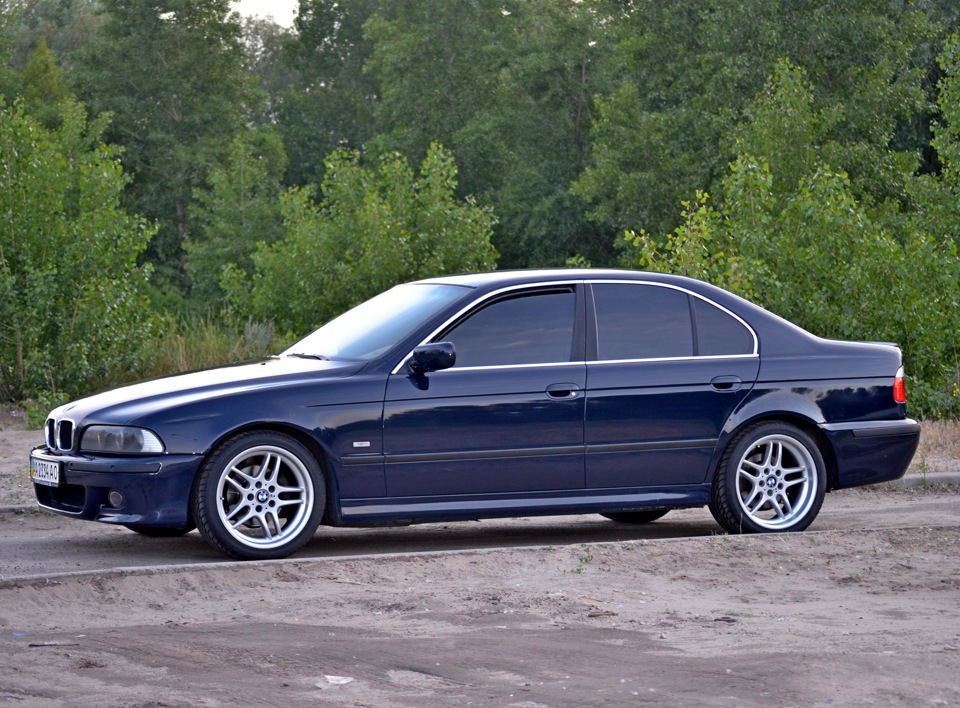 Диски бмв е39. BMW e39 66 стиль. 37 Стиль БМВ е39. BMW e39 37 Style. BMW e39 на стиле.